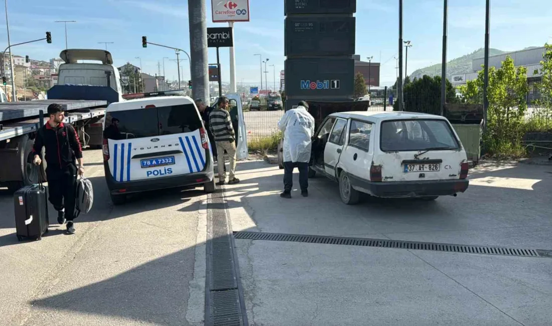 Karabük’te park halindeyken çalındığı bildirilen otomobil, polis ekiplerinin güvenlik kamerası