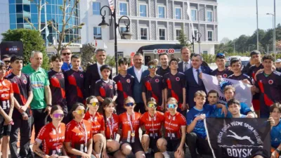 Çaycuma’da düzenlenen 2026 Duatlonu, yoğun katılım ve renkli görüntüler eşliğinde