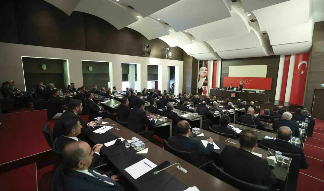 Cumhuriyet Halk Partisi (CHP) Genel Başkanı Özgür Özel, partisinin İl