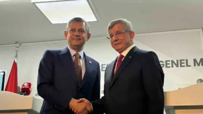 CHP Genel Başkanı Özgür Özel, “Türkiye’de Davutoğlu’nun Başbakanlığı döneminde çok