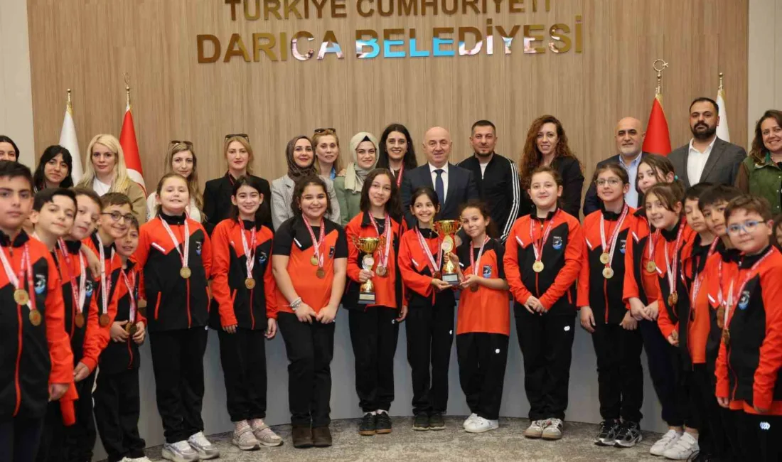 Darıca Belediyesi Eğitim Spor Kulübü Halk Oyunları ekibi, il şampiyonasında