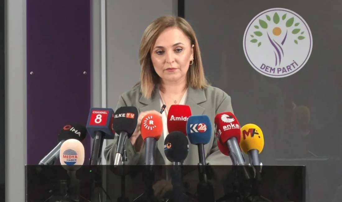 DEM Parti Sözcüsü Ayşegül Doğan, “Biz Öcalan’ın özgür bir şekilde