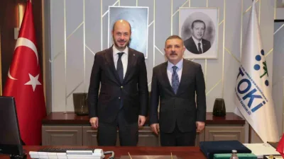 Sincan Belediye Başkanı Murat Ercan, TOKİ Başkanı Mustafa Levent Sungur’u