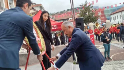 Zonguldak’ın Devrek ilçesinde 23 Nisan Çocuk Bayramı sade bir törenle