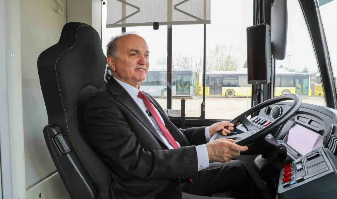 Düzce Belediye Başkanı Dr. Faruk Özlü, belediye olarak Türkiye’de bir