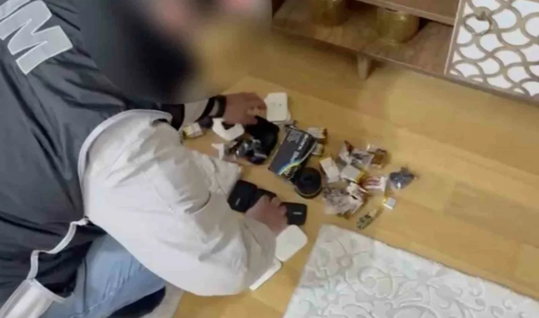 Sürücü kursu e-sınavlarında kopya düzeneğiyle haksız kazanç sağlayan şebekeye yönelik