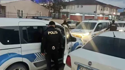 Sakarya’nın Akyazı ilçesinde eşinden şiddet gördüğünü iddia eden hamile kadın,
