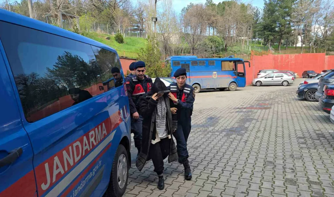 Karabük’te iddiaya göre tartıştığı eşini av tüfeğiyle vurarak öldüren kadın,