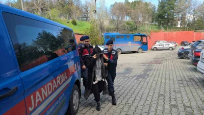 Karabük’te iddiaya göre tartıştığı eşini av tüfeğiyle vurarak öldüren kadın,