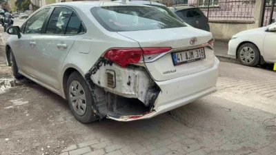 Kocaeli’nin İzmit ilçesinde altında güzellik merkezi bulunan binanın doğal gaz