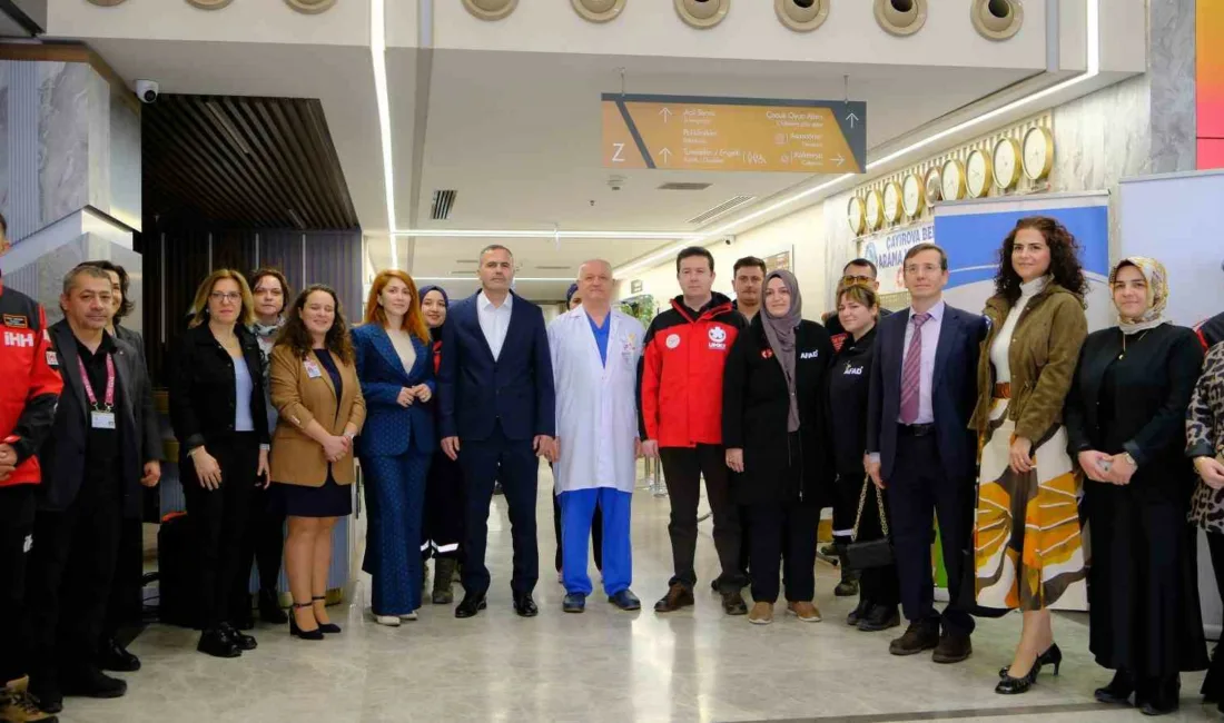 Kocaeli’de hastanede düzenlenen “Depreme Karşı Bilinçli Toplum, Güvenli Gelecek” temalı