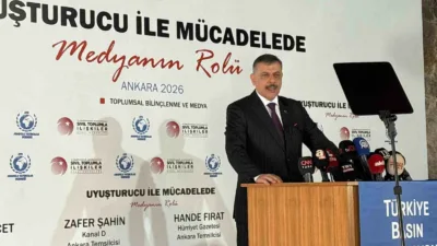 ‘Uyuşturucu ile Mücadelede Medyanın Rolü’ panelinde konuşan İçişleri Bakanı Mustafa