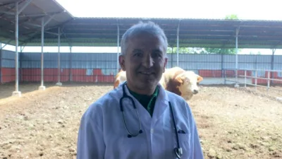 DÜZCE(İHA) – Düzce Veteriner Hekimleri Odası Başkanı Veteriner Şerif Ali