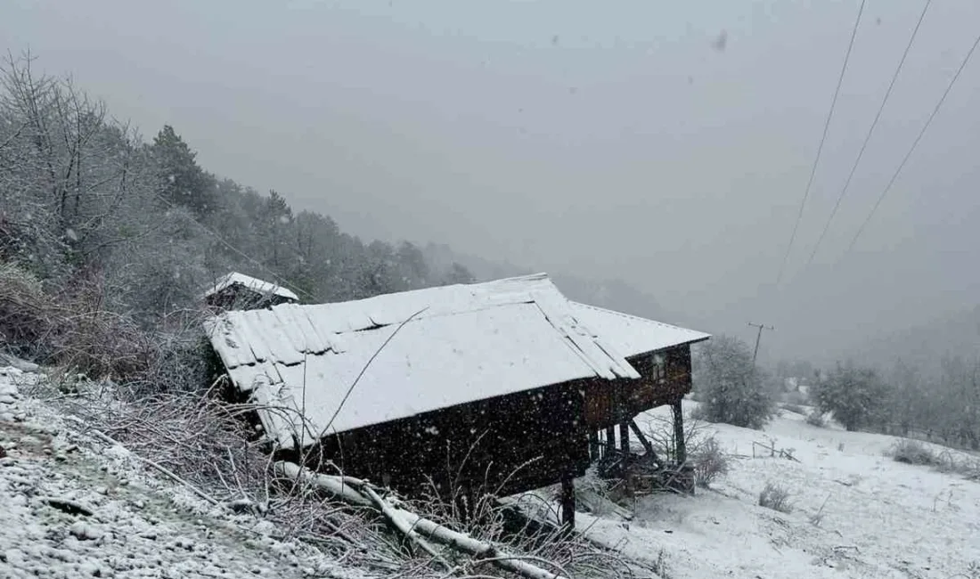 Kastamonu’da Nisan ayının son haftasına girilirken bahar havası yerini kar