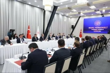 Memur Sendikaları Konfederasyonu (Memur-Sen) tarafından yapılan açıklamada, “Mevcut haliyle 4688