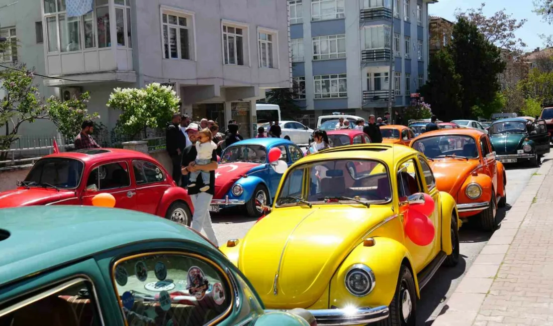 Wolkswagen Fun Club’ın düzenlediği etkinlikte özel bireyler tosbağa arabalarla konvoy