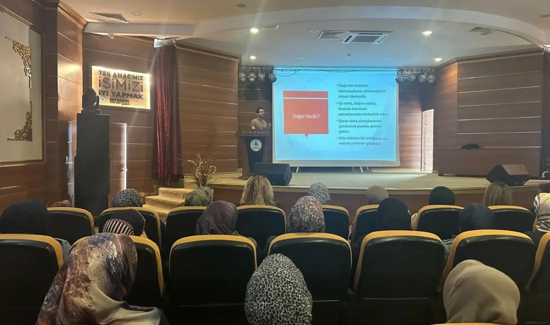 Pursaklar Belediyesi’ne bağlı Gülbahar Hatun Hanımevi’nde toplumsal değerlerin korunmasına dikkat