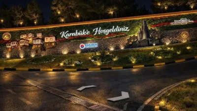 Karabük Belediyesi, şehir girişlerinde cephe iyileştirme ve peyzaj çalışmalarına başladı.