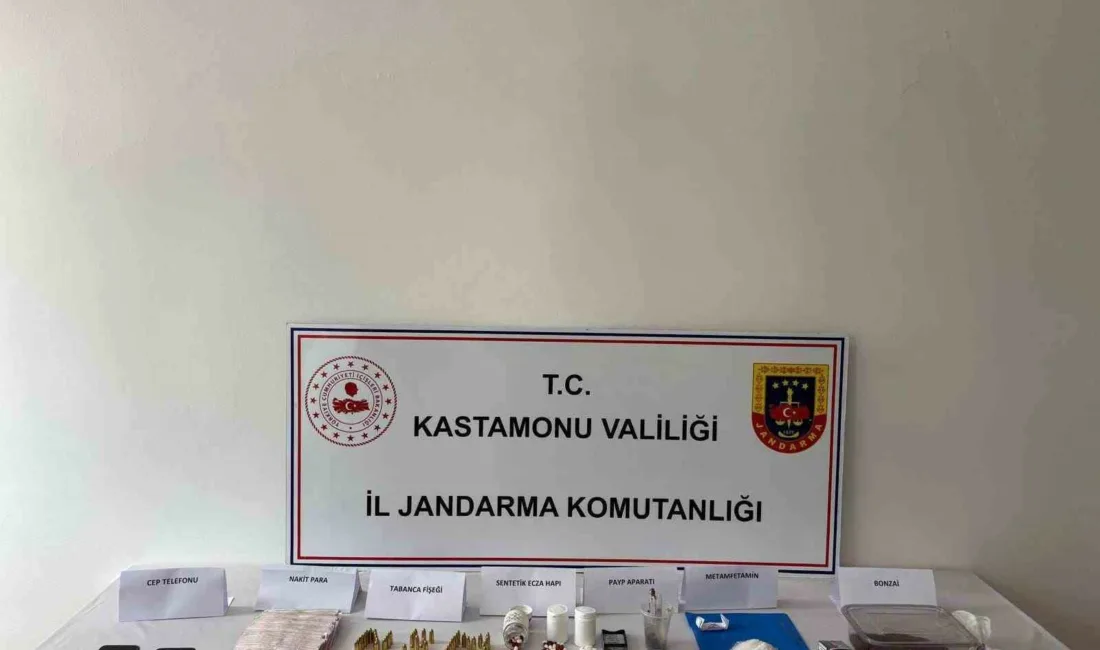 Kastamonu’nun Tosya ilçesinde jandarma ekipleri tarafından düzenlenen uyuşturucu operasyonunda yakalanan