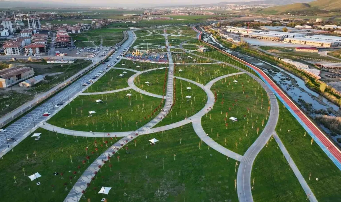 Sincan Park, bahar mevsiminin gelmesiyle yeni sezona merhaba dedi. Şehrin