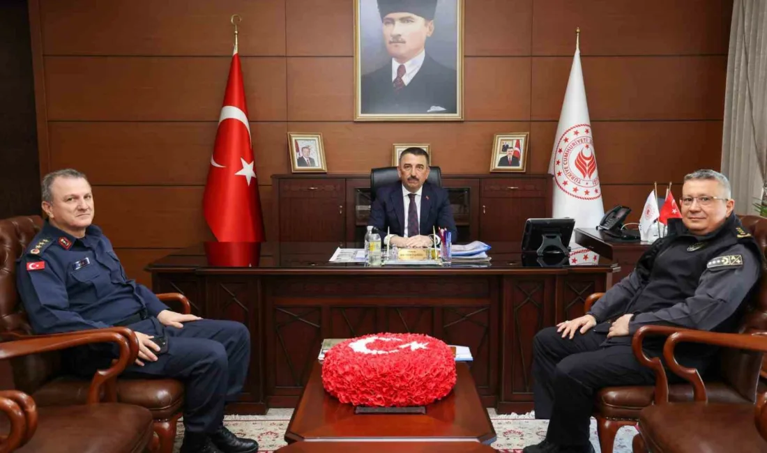 Zonguldak Valisi Osman Hacıbektaşoğlu başkanlığında düzenlenen toplantıda, suçla mücadele, trafik