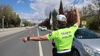 Düzce’de İl Emniyet Müdürlüğüne bağlı trafik ekipleri tarafından yapılan denetimlerde
