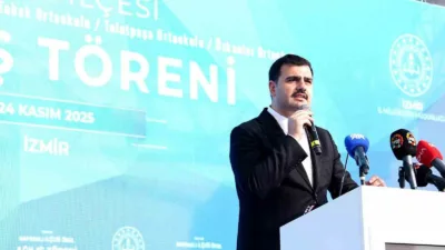 AK Parti Genel Sekreteri ve İzmir Milletvekili Eyyüp Kadir İnan,