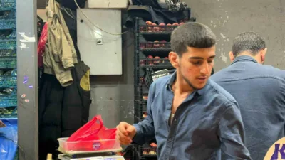 Kurban Bayramına sayılı günler kala alışverişe çıkan Ankaralıların tercihlerinden biri