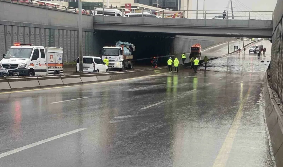 Ankara’da etkili olan sağanak yağışın ardından alt geçitler ve yollar