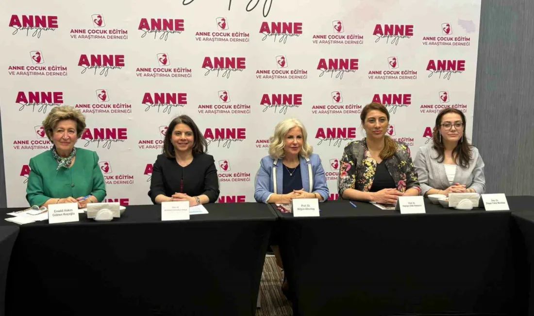 Anne Çocuk Eğitim ve Araştırma Derneği (AÇEAD) tarafından “Bilgili Anneler