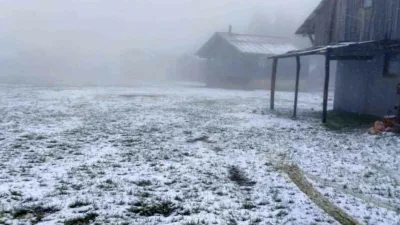 Sakarya’nın yüksek kesimlerinde mayıs ayının ilk günlerinde kar yağışı etkili