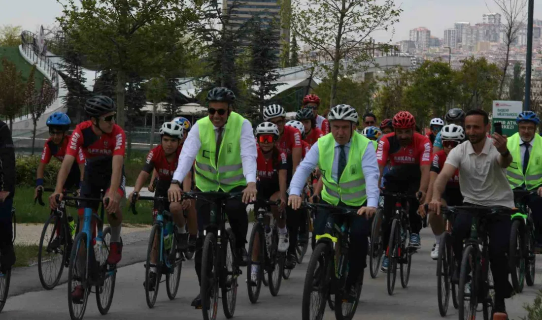 Gençlik ve Spor Bakanı Osman Aşkın Bak ile Sağlık Bakanı