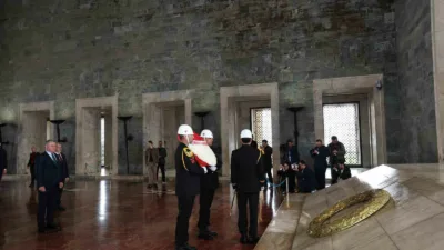 Gençlik ve Spor Bakanı Osman Aşkın Bak, Gençlik Haftası etkinlikleri