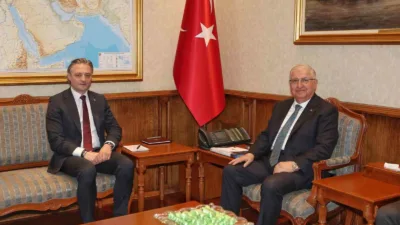 Milli Savunma Bakanı Yaşar Güler, Polonya Devlet Bakanı ve Milli