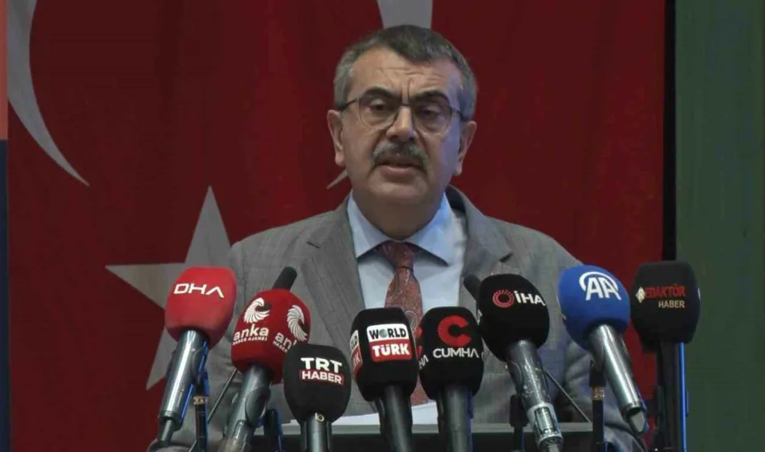 Milli Eğitim Bakanı Yusuf Tekin teknolojinin sürekli olarak gelişmesi hakkında,