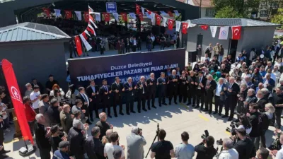 Düzce Belediyesi’nce Aziziye Mahallesi’nde inşa edilen Tuhafiyeciler Pazarı ve Fuar