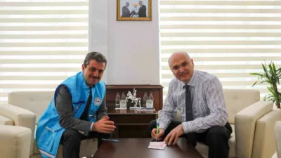DÜZCE (İHA) – Düzce Belediye Başkanı Dr. Faruk Özlü, Müftüs