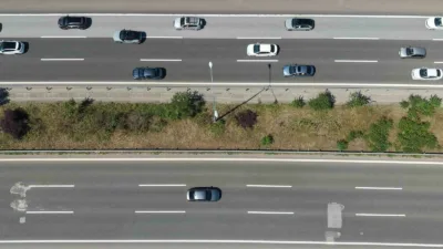 Kurban Bayramı dönüşü nedeniyle Anadolu Otoyolu’nun Düzce geçişinde yoğunluk yaşanıyor.