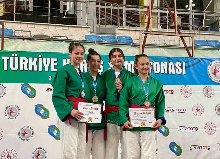 Zonguldak Bülent Ecevit Üniversitesi (BEUN), sporun farklı branşlarında elde ettiği