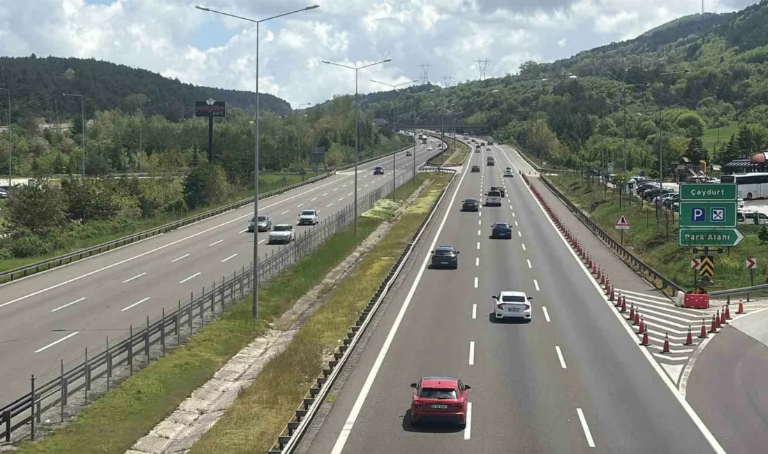 Kurban Bayramı tatili nedeniyle 3 gündür trafik çilesinin yaşandığı TEM