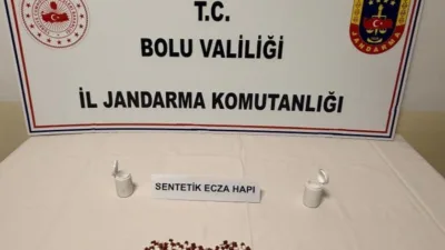 Bolu’da jandarma ekiplerince şüpheli bir araçta yapılan aramada 90 adet