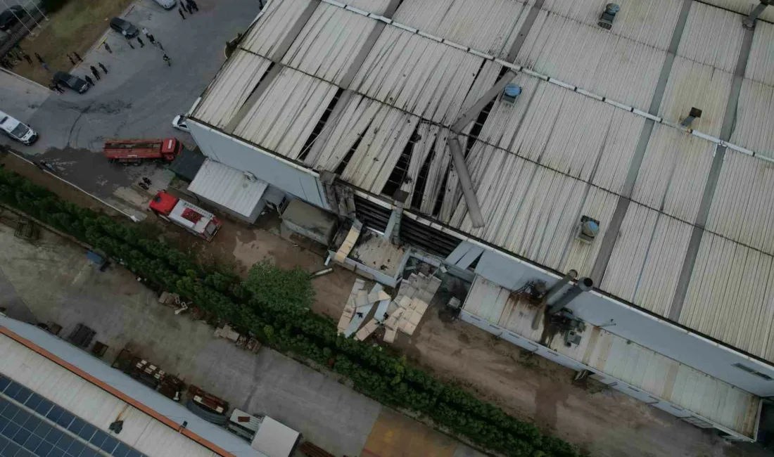 Sakarya’nın Hendek ilçesinde buhar kazanında patlama meydana gelen ve ardından