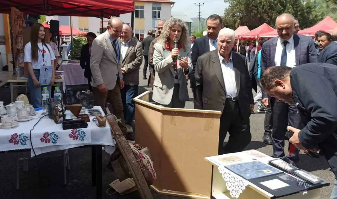Devrek’in Çaydeğirmeni Beldesinde düzenlenen bilim fuarında öğrenciler hünerlerini sergilediler. Zonguldak’ın