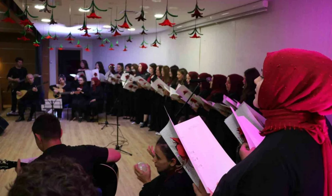 DÜZCE(İHA) – Düzce’nin Cumayeri ilçesi belediyesi tarafından düzenlenen konser programı,
