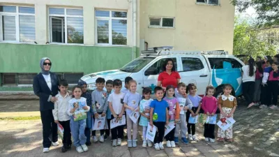 DÜZCE(İHA) – Düzce Yeni Mahalle İlkokulu’nda düzenlenen sağlıklı çocuk, sağlıklı
