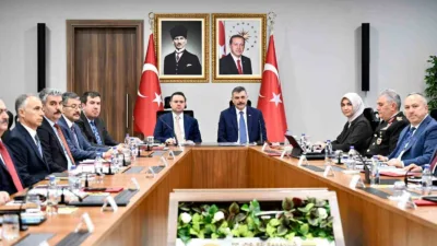 İçişleri Bakanı Mustafa Çiftçi ve Adalet Bakanı Akın Gürlek, internet