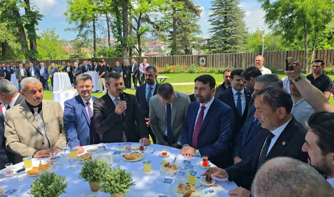 Karabük’te Kurban Bayramı dolayısıyla kent protokolü ile vatandaşların katılımıyla bayramlaşma