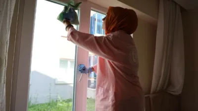 Kartepe’de hizmet veren “Alo Evlat Sağlık Kulübü” ekipleri, yaklaşan bayram