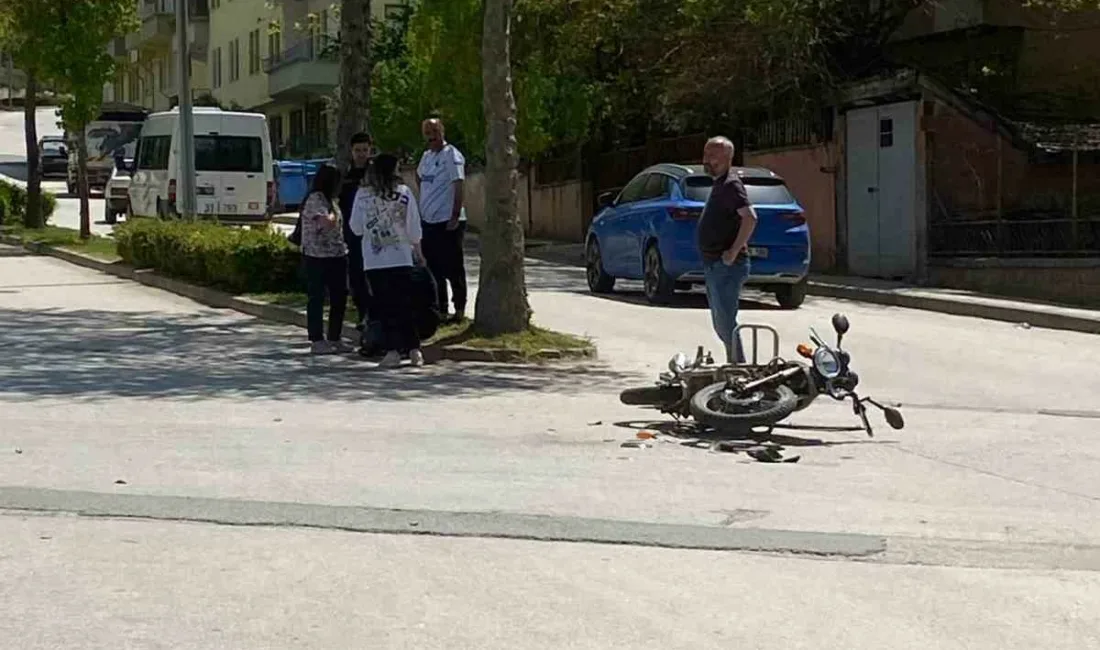 Kastamonu’nun Taşköprü ilçesinde meydana gelen motosiklet kazasında 1 kişi yaralandı.