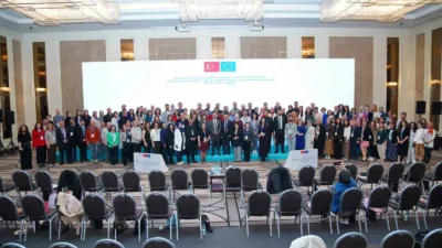 Ankara’daki ulusal konferansta 800 başvuru arasından sıyrılan iki eğitimci, dijital